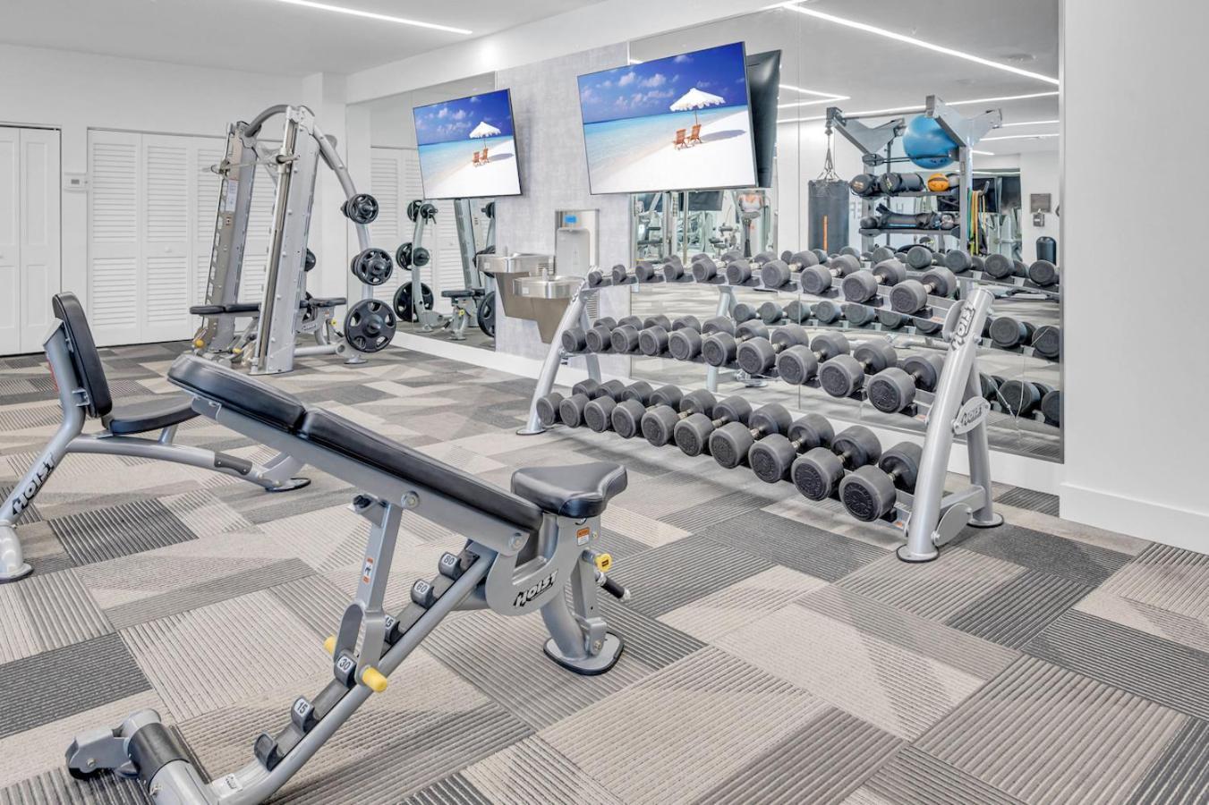 Modern Unit Mins From Brickell With Free Parking Apartman Miami Kültér fotó