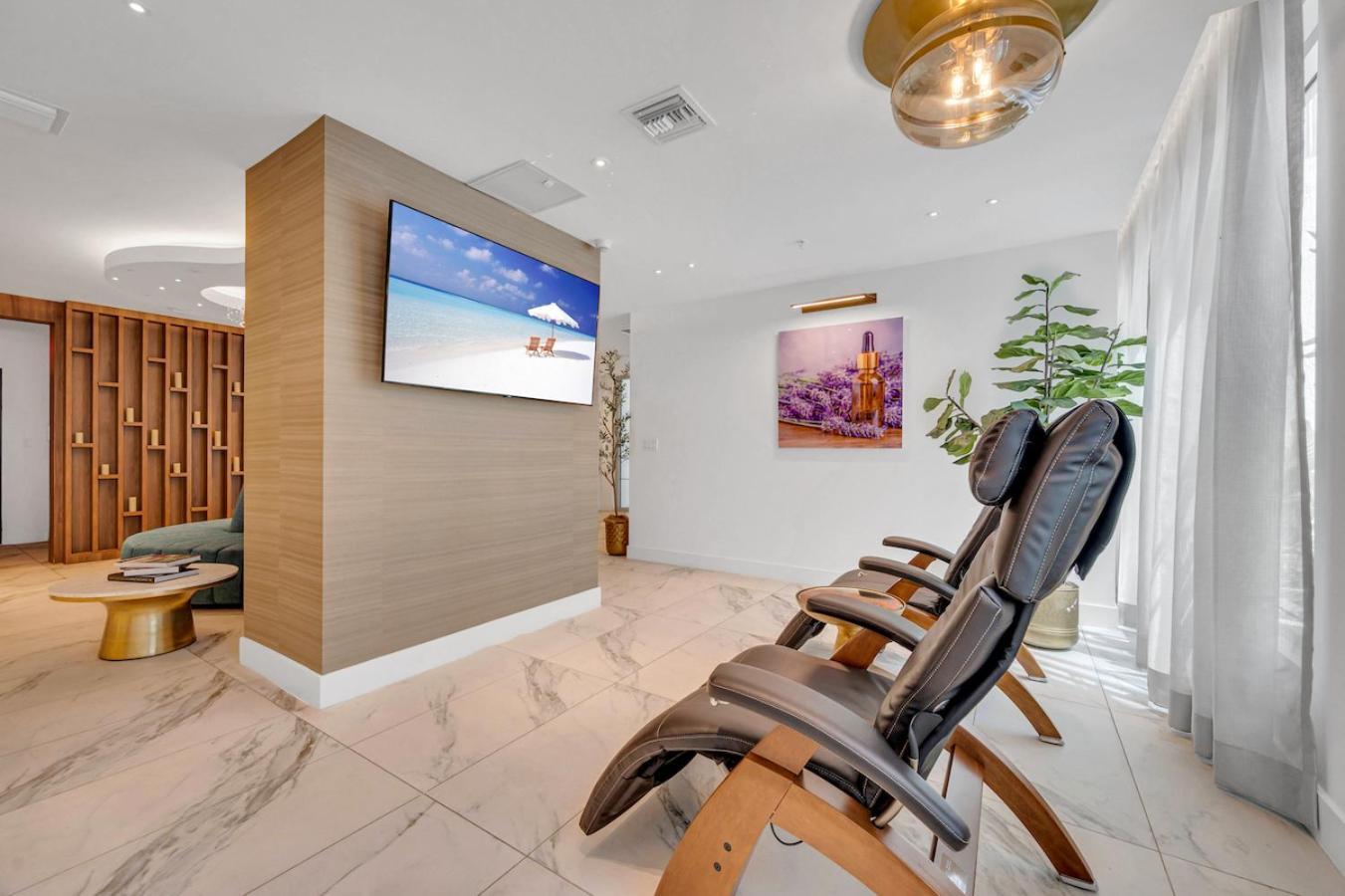 Modern Unit Mins From Brickell With Free Parking Apartman Miami Kültér fotó
