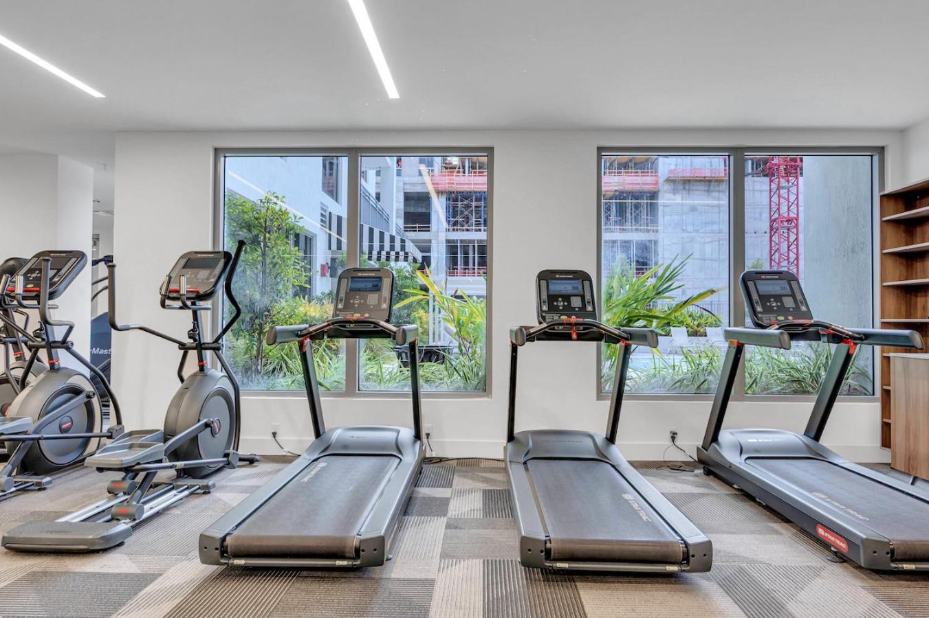 Modern Unit Mins From Brickell With Free Parking Apartman Miami Kültér fotó