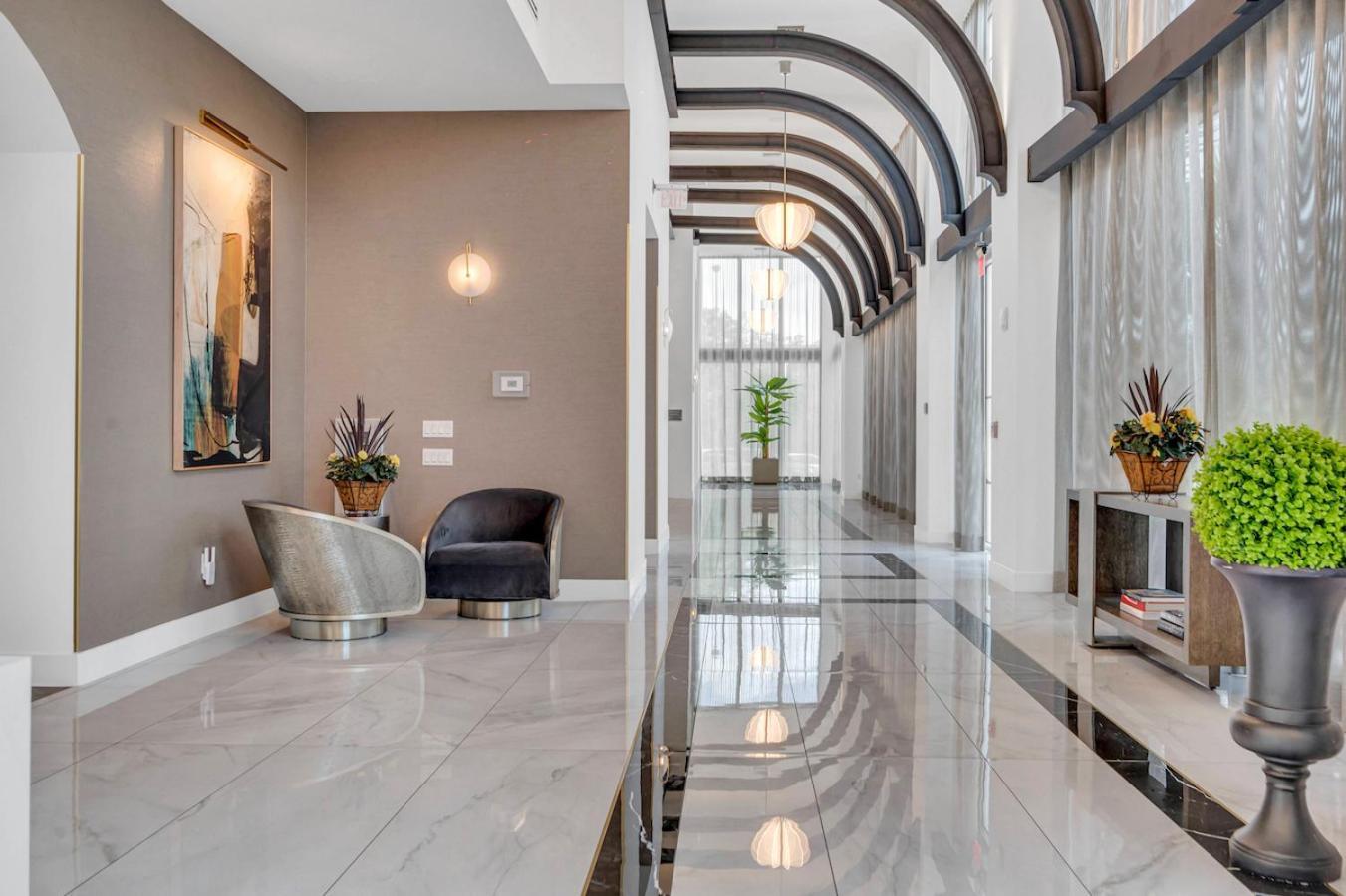 Modern Unit Mins From Brickell With Free Parking Apartman Miami Kültér fotó