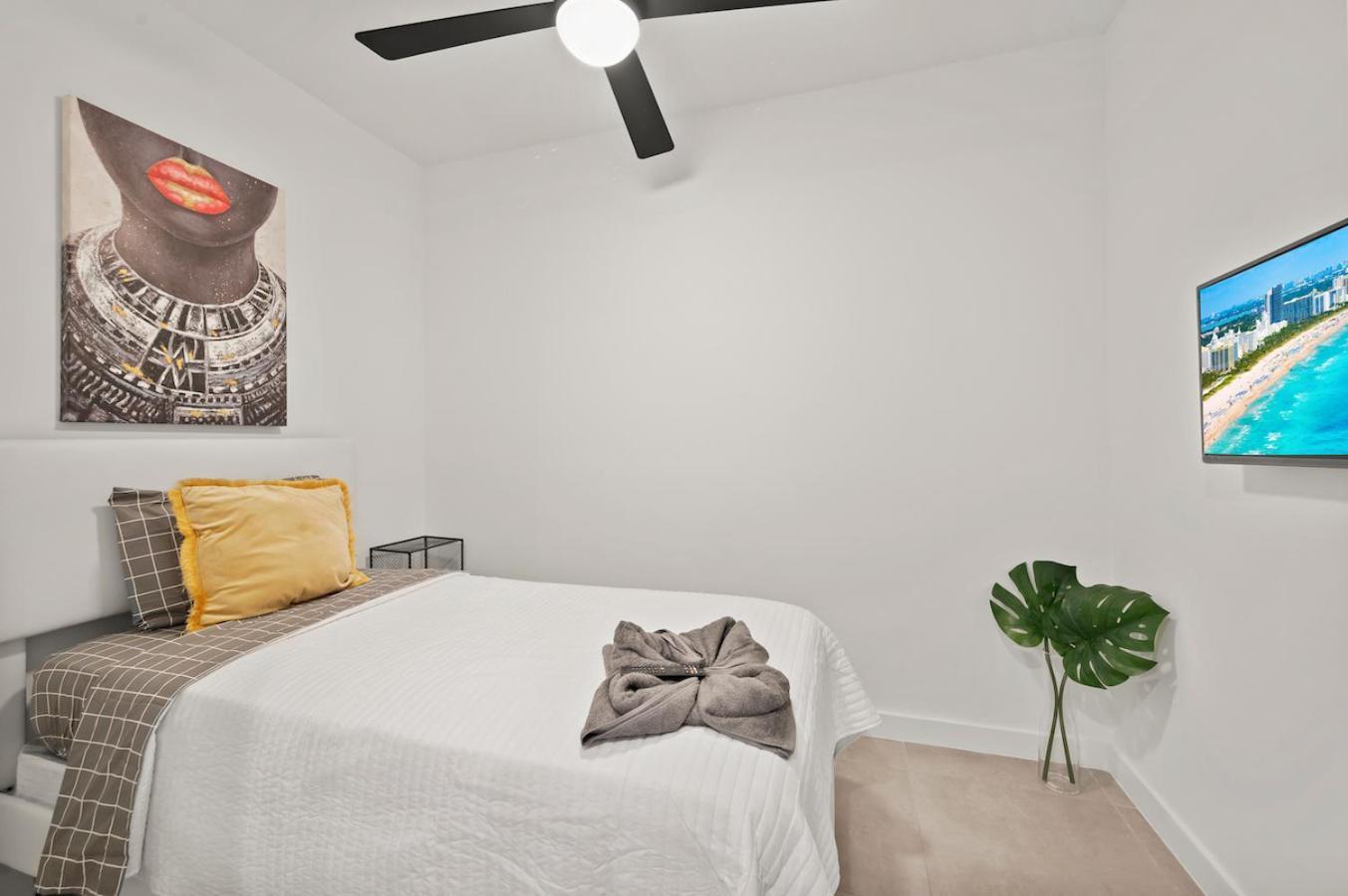 Modern Unit Mins From Brickell With Free Parking Apartman Miami Kültér fotó